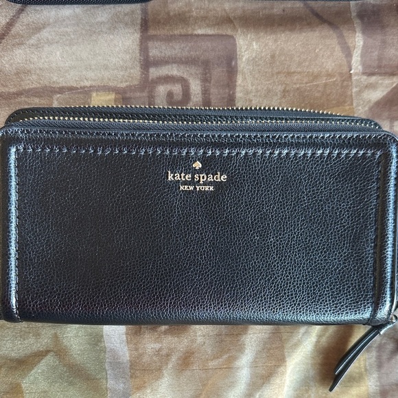 kate spade Handbags - Kate Spade Black Zip-Around Wallet